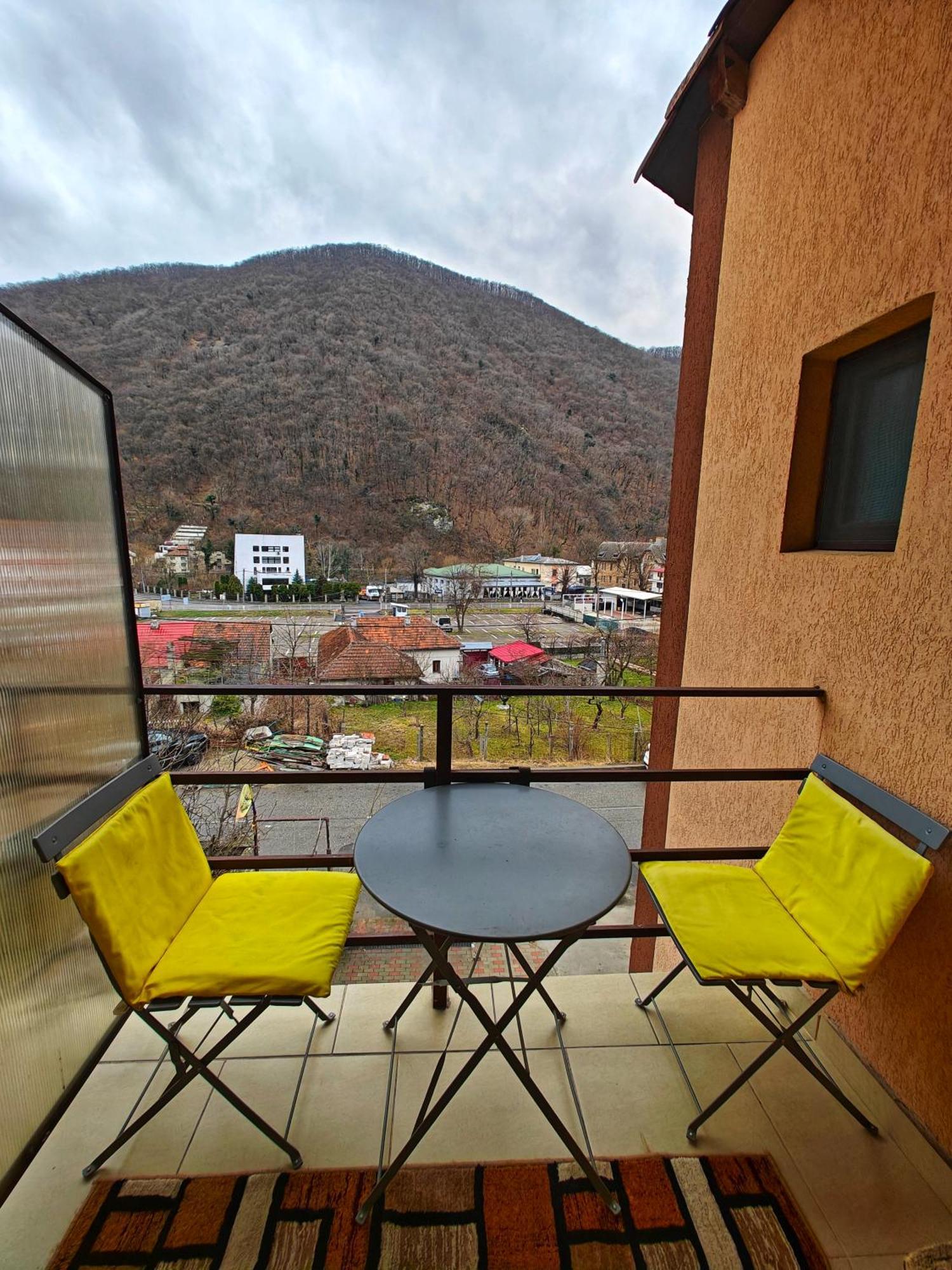 Casa Miclau Appartement Băile Herculane Buitenkant foto